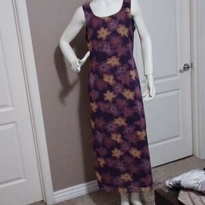 - Teddi Woman's dress